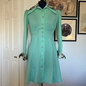 Vintage 70s Double Collar Seafoam Green Mini Dress